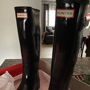 Brand New Hunter Boots.
